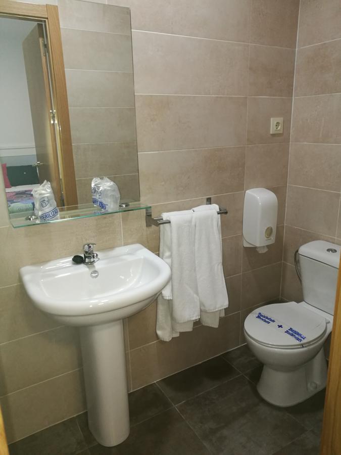 Hostal Los Gabrieles Albacete Ngoại thất bức ảnh