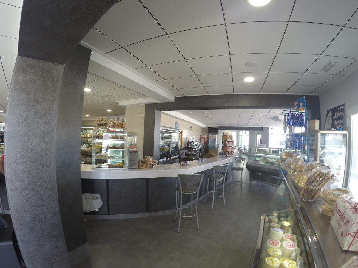 Hostal Los Gabrieles Albacete Ngoại thất bức ảnh