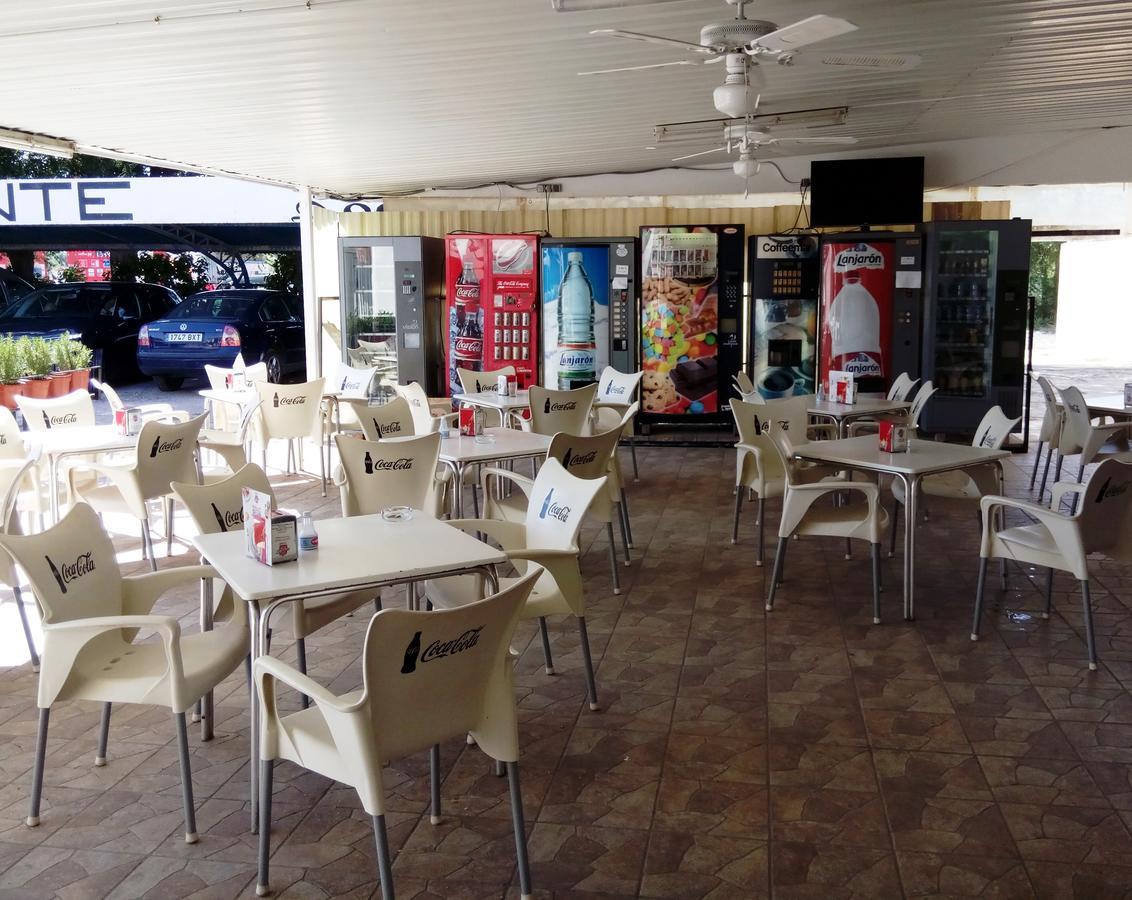 Hostal Los Gabrieles Albacete Ngoại thất bức ảnh