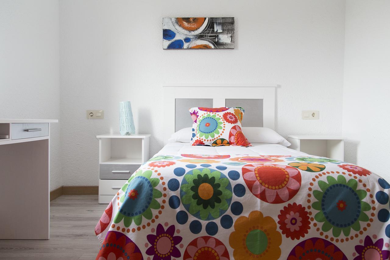 Hostal Los Gabrieles Albacete Ngoại thất bức ảnh
